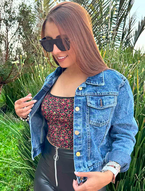 CHAQUETA EN JEAN